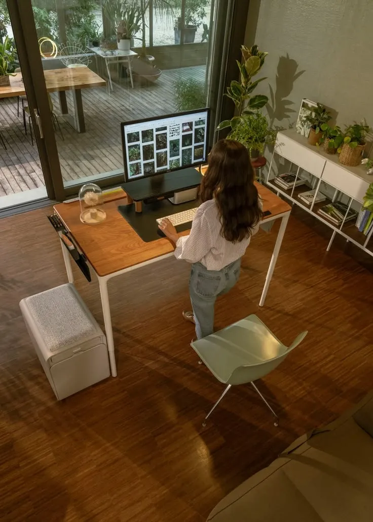 Electric height-adjustable desk frame with bamboo top
